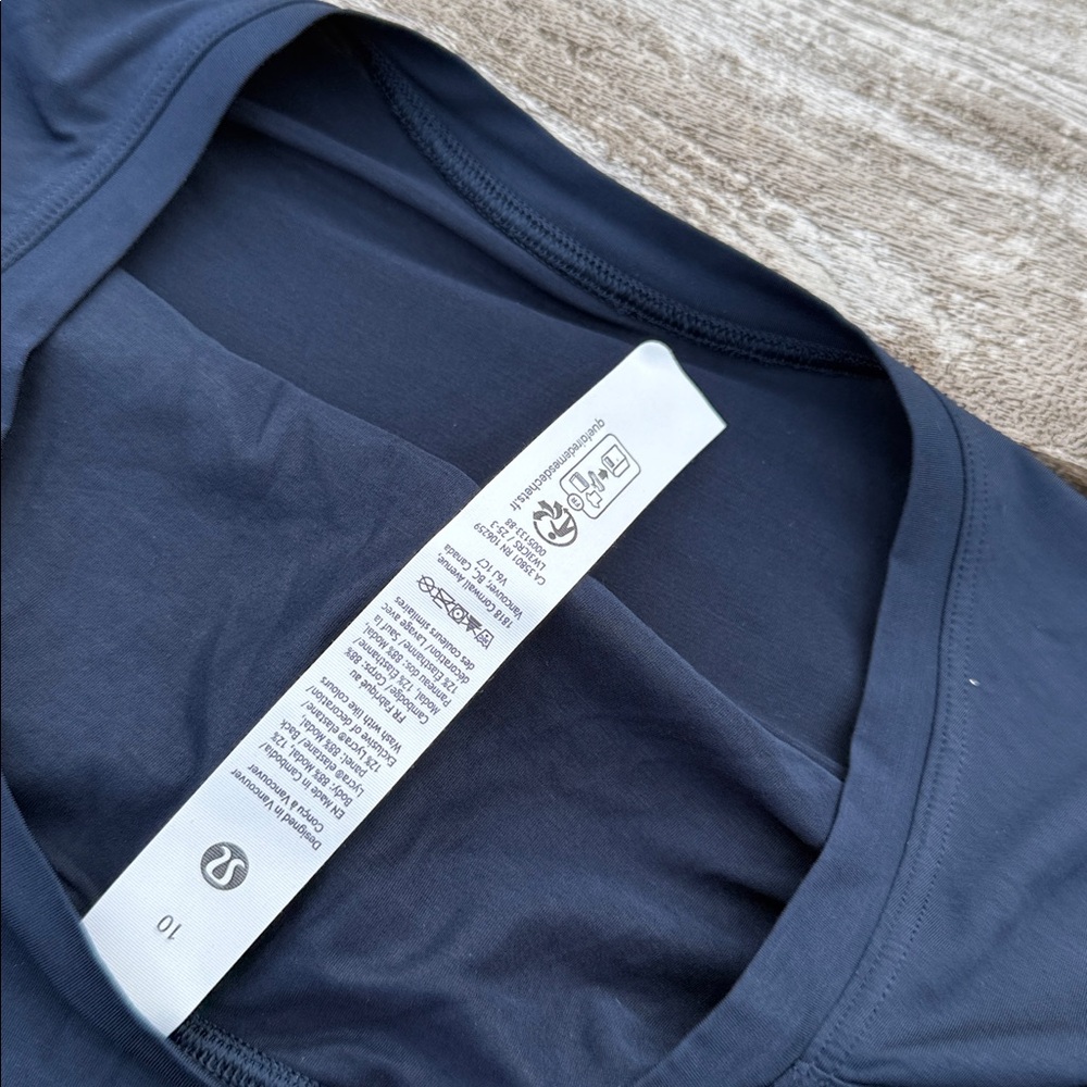 Lululemon Modal Relaxed-Fit Lounge Long-Sleeve Shirt‎ True Navy blue size 10 NWT - Picture 5 of 6